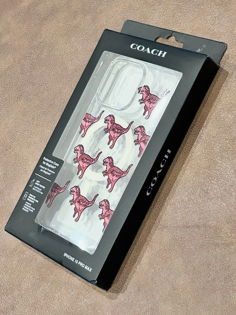 Coach magsafe compatible